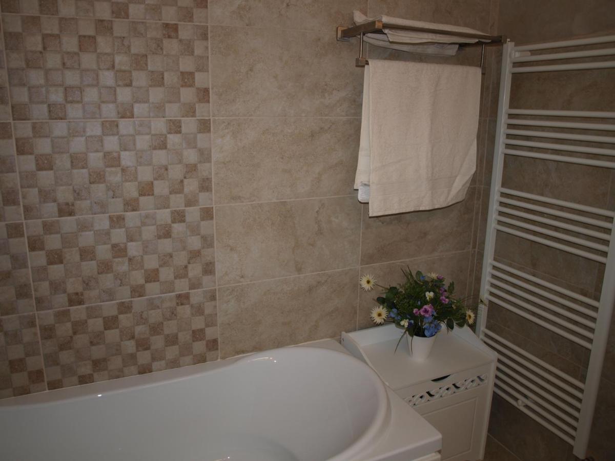 Amavera Apartment Târgu Jiu 외부 사진